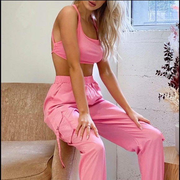 *SOLD* Reigning Queen set - Picture 3 of 3